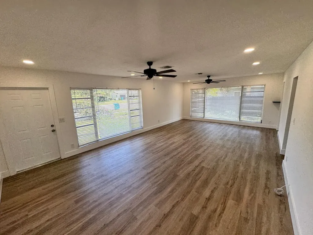 1101 S Seacrest Boulevard Boynton Beach FL 33435