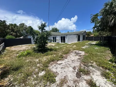 1101 S Seacrest Boulevard Boynton Beach FL 33435