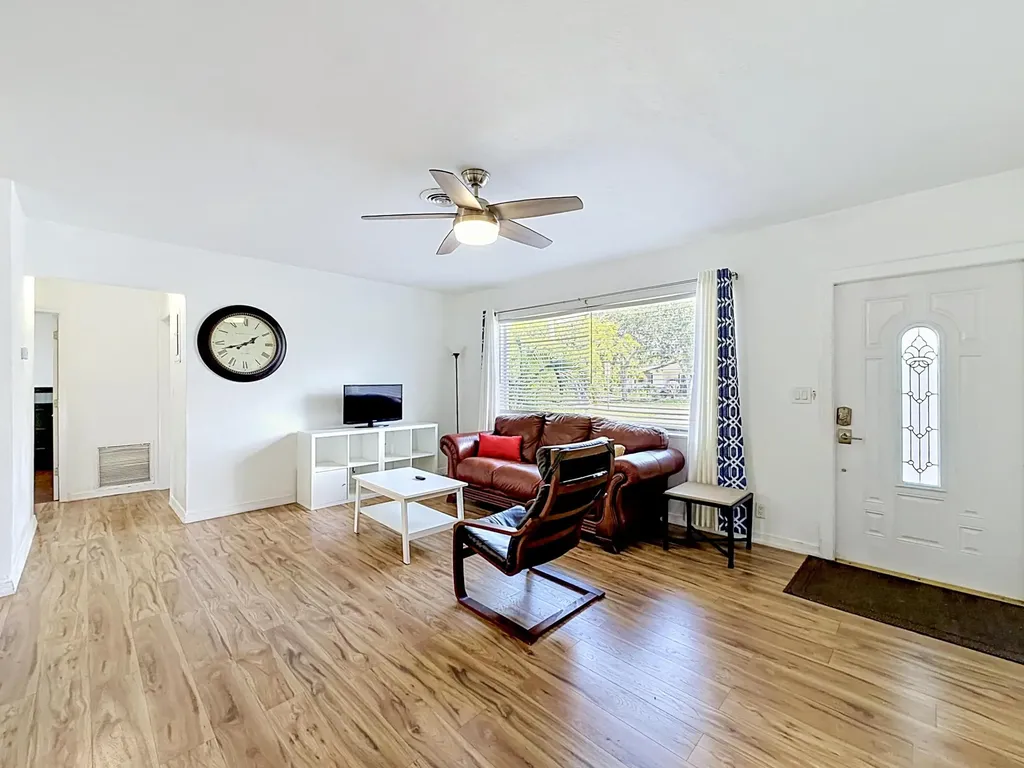 2000 NE 62nd Street Fort Lauderdale FL 33308