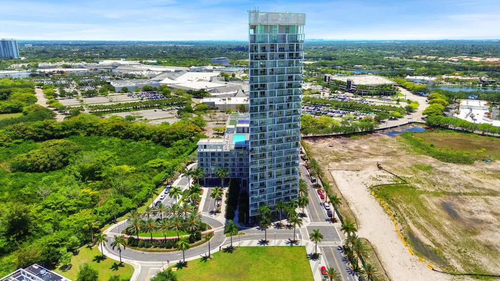 2000 Metropica Way Sunrise FL 33323