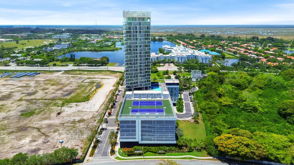 2000 Metropica Way Sunrise FL 33323