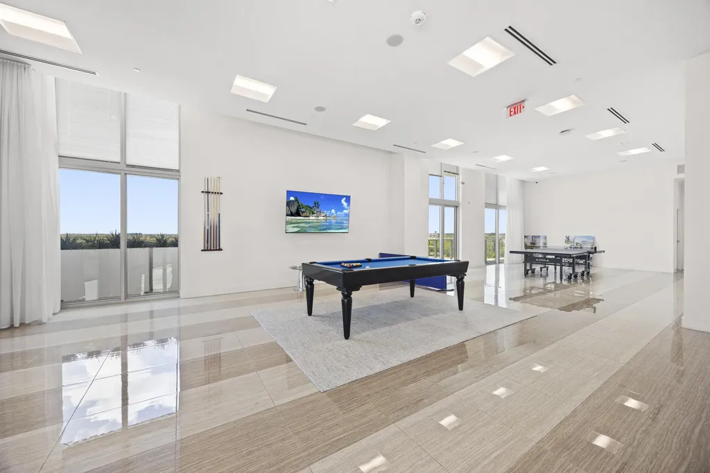 2000 Metropica Way Sunrise FL 33323