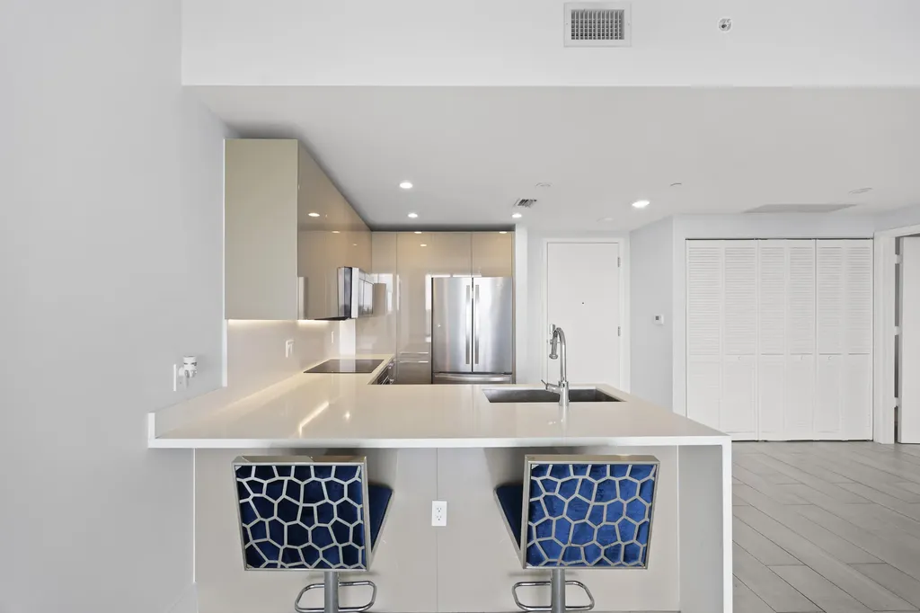 2000 Metropica Way Sunrise FL 33323