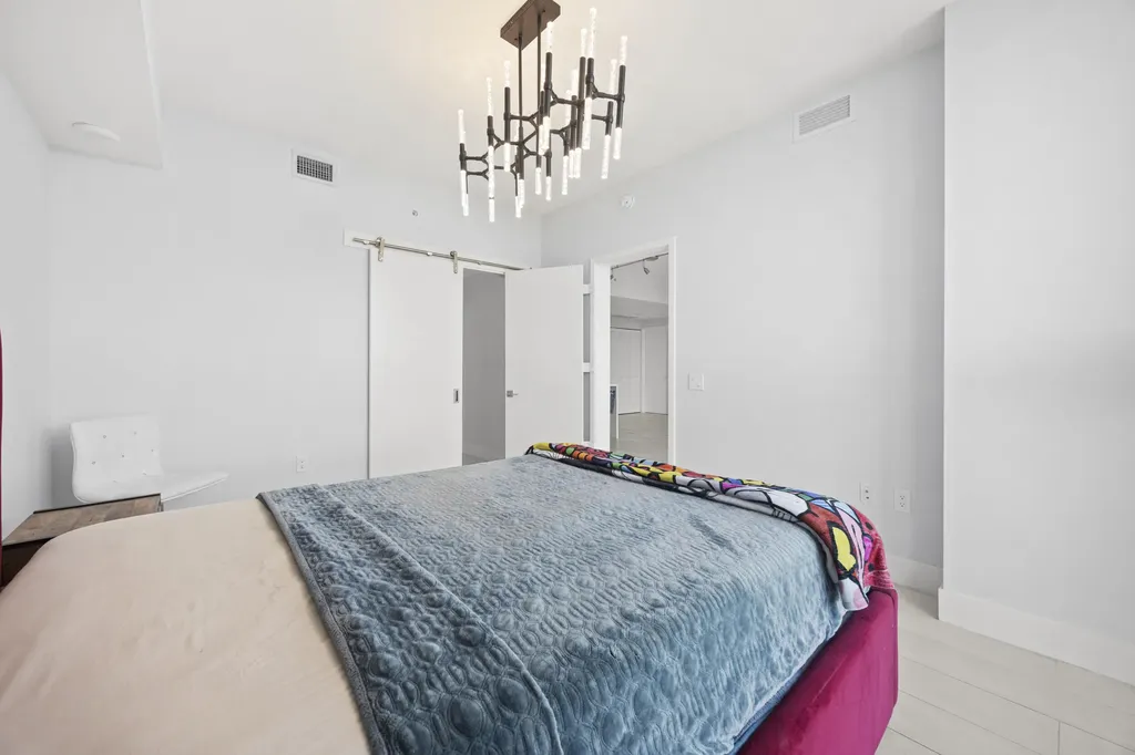 2000 Metropica Way Sunrise FL 33323