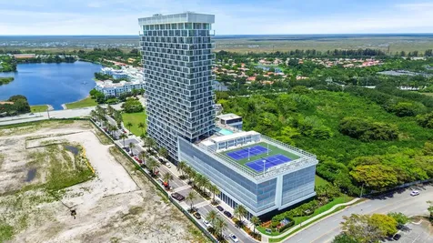 2000 Metropica Way Sunrise FL 33323