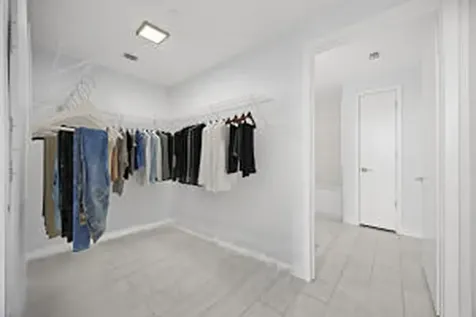 2000 Metropica Way Sunrise FL 33323