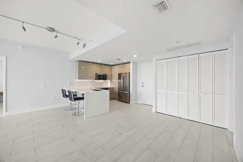 2000 Metropica Way Sunrise FL 33323