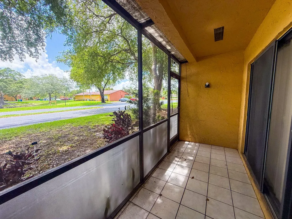 4567 NW 90th Avenue Sunrise FL 33351