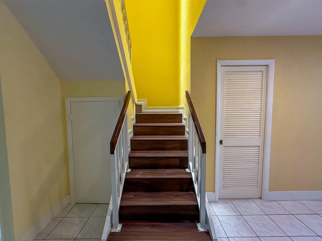 4567 NW 90th Avenue Sunrise FL 33351