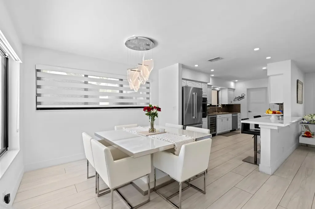 160 SE 12th Court Pompano Beach FL 33060