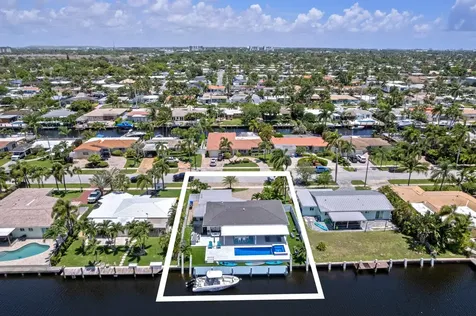 160 SE 12th Court Pompano Beach FL 33060