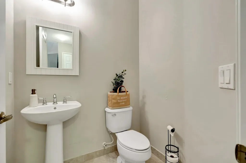 1136 Piccadilly Street Palm Beach Gardens FL 33418