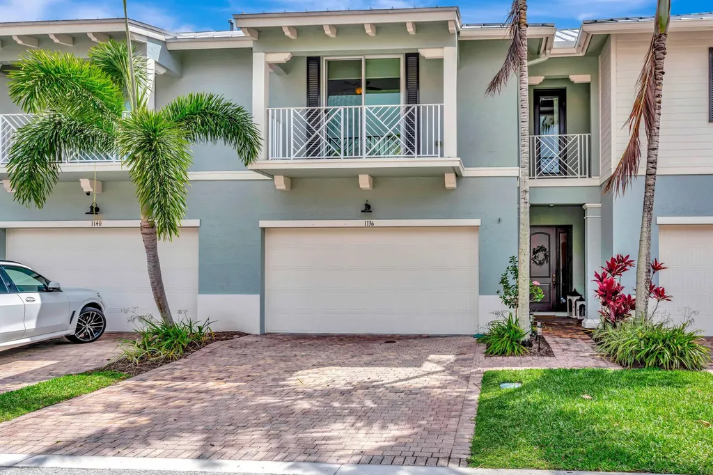 1136 Piccadilly Street Palm Beach Gardens FL 33418