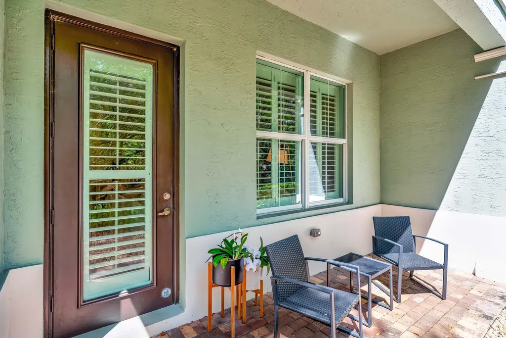 1136 Piccadilly Street Palm Beach Gardens FL 33418