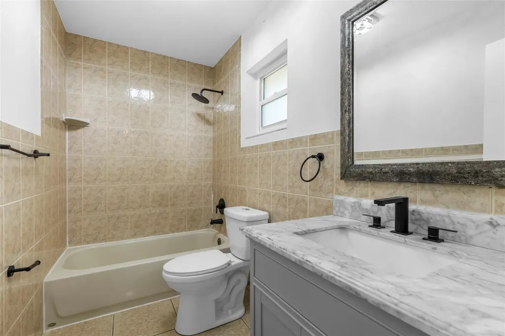 4112 NW 78th Lane Coral Springs FL 33065