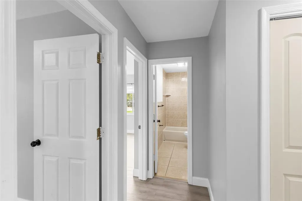 4112 NW 78th Lane Coral Springs FL 33065