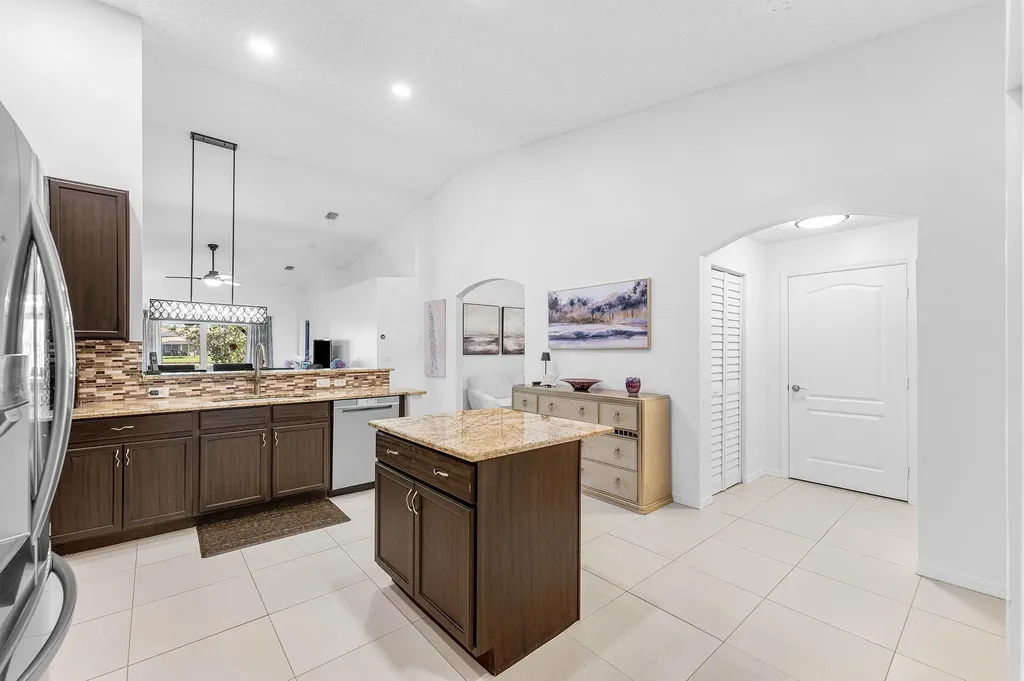 9463 Swansea Lane West Palm Beach FL 33411