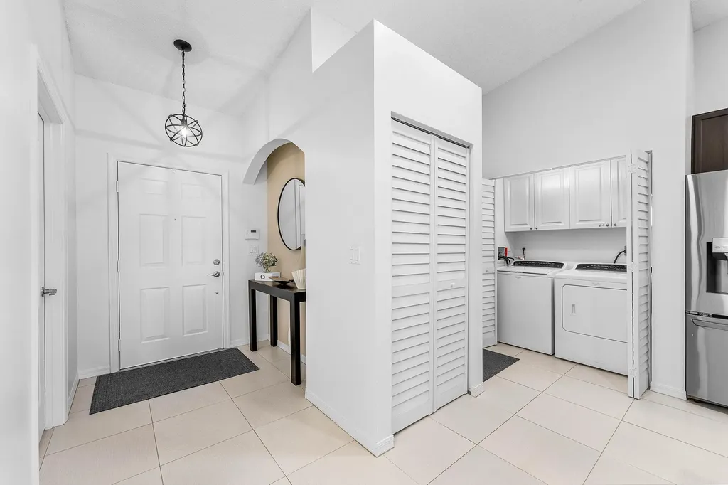 9463 Swansea Lane West Palm Beach FL 33411