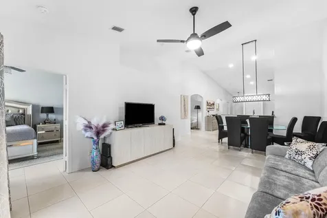 9463 Swansea Lane West Palm Beach FL 33411