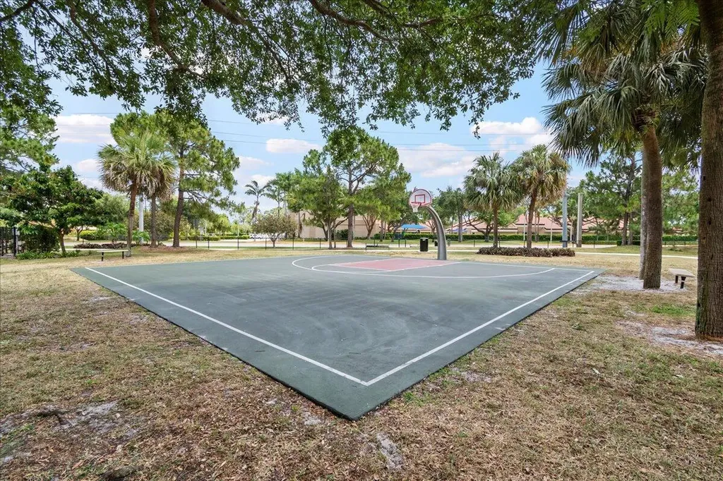 12710 Peconic Court Wellington FL 33414