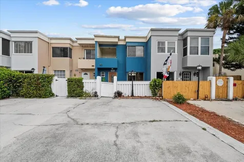12710 Peconic Court Wellington FL 33414