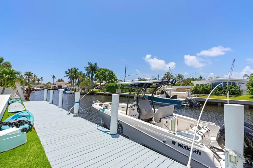 160 SE 12th Court Pompano Beach FL 33060