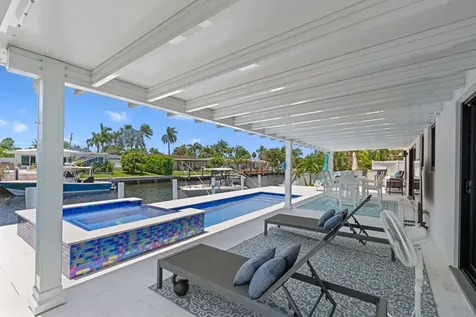 160 SE 12th Court Pompano Beach FL 33060