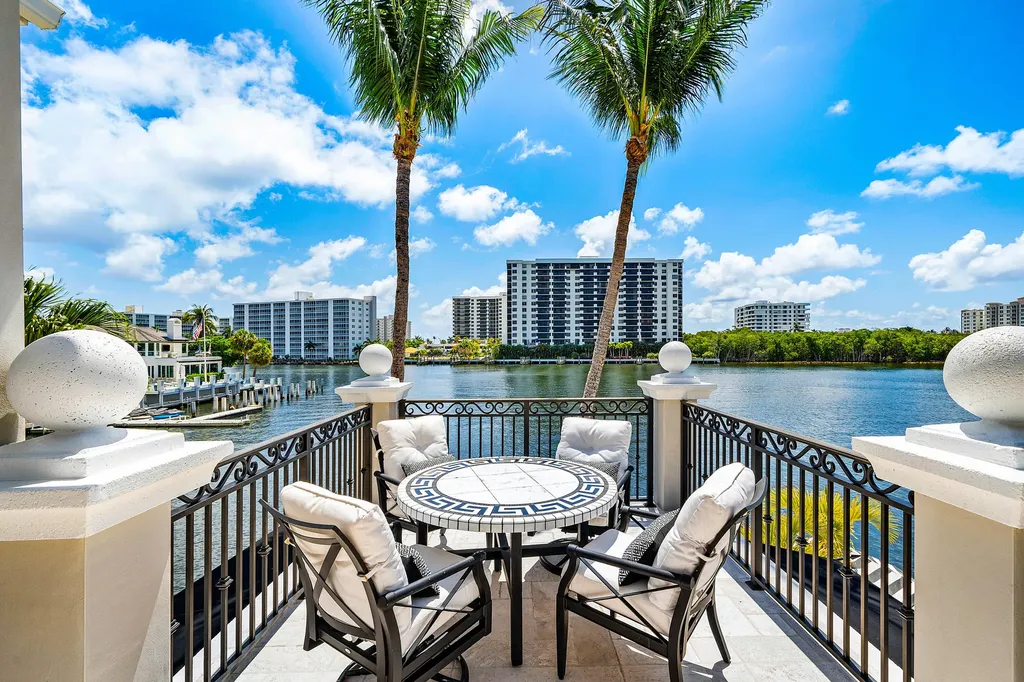 7350 NE 8th Drive Boca Raton FL 33487