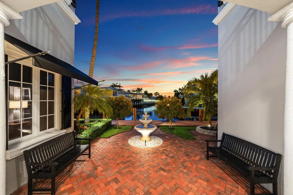 7350 NE 8th Drive Boca Raton FL 33487