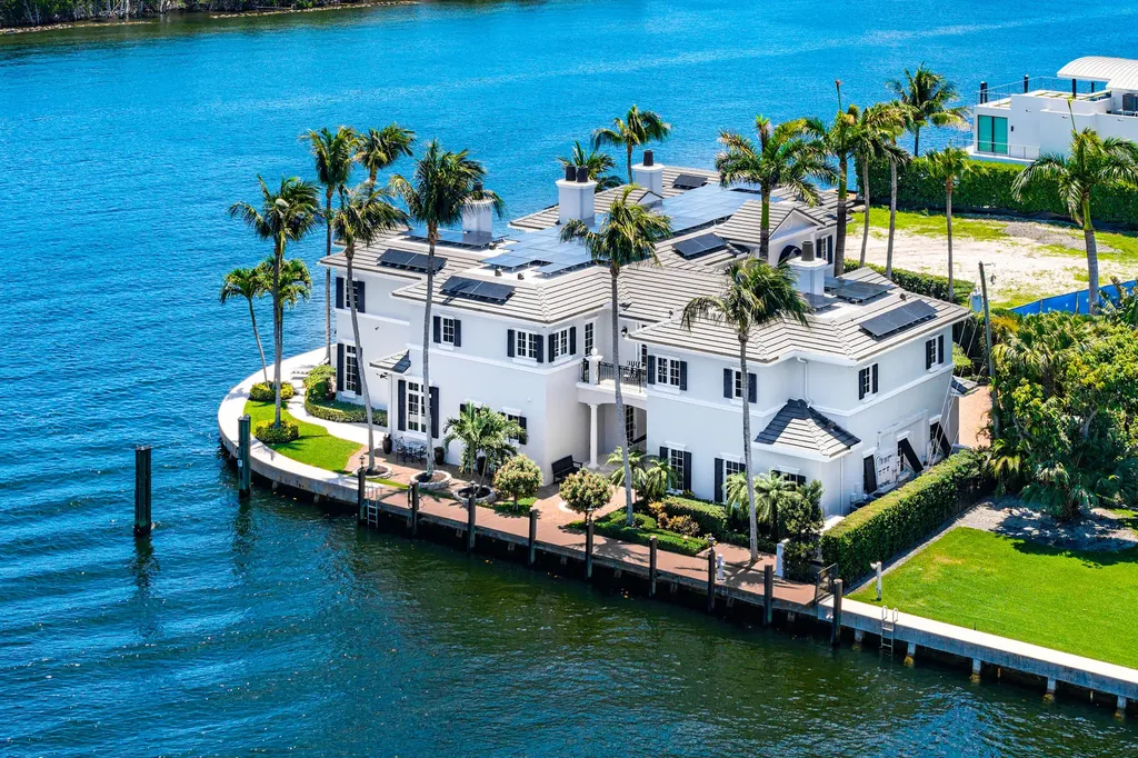 7350 NE 8th Drive Boca Raton FL 33487
