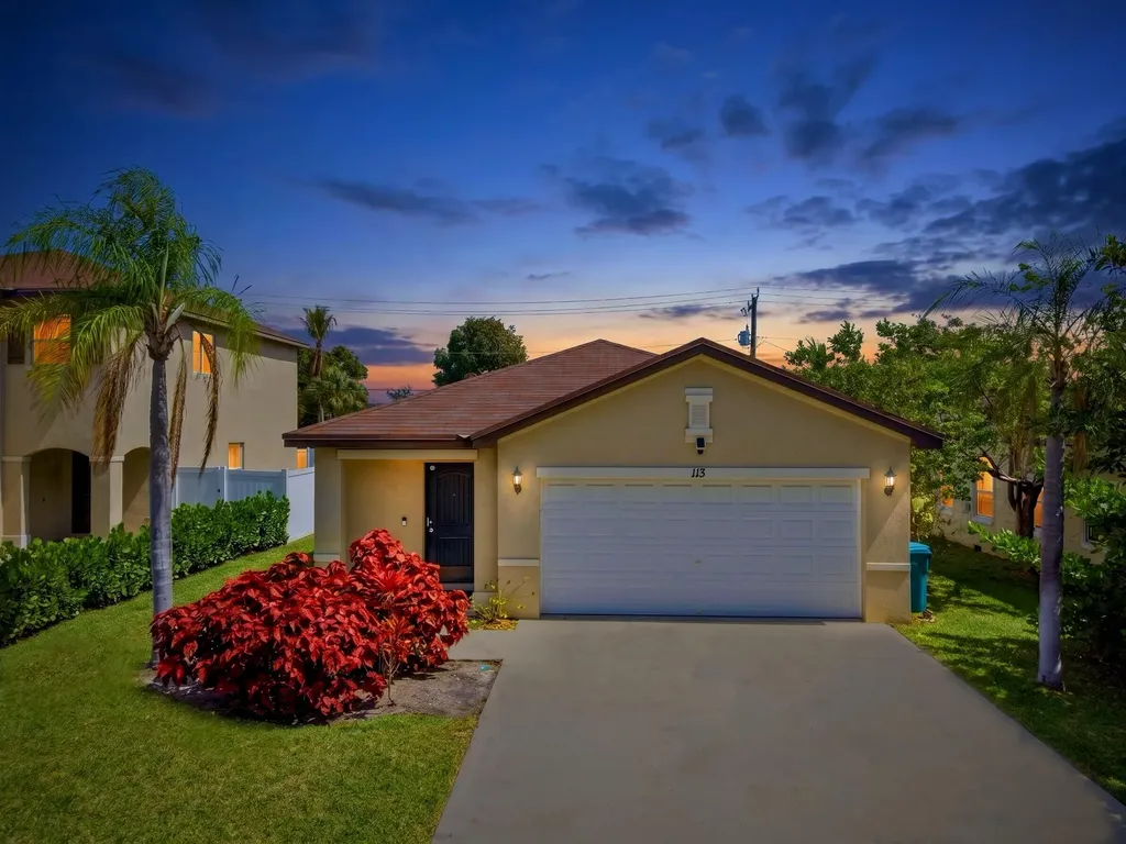 113 SE 3rd Avenue Boynton Beach FL 33435