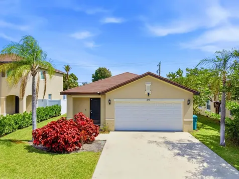 113 SE 3rd Avenue Boynton Beach FL 33435