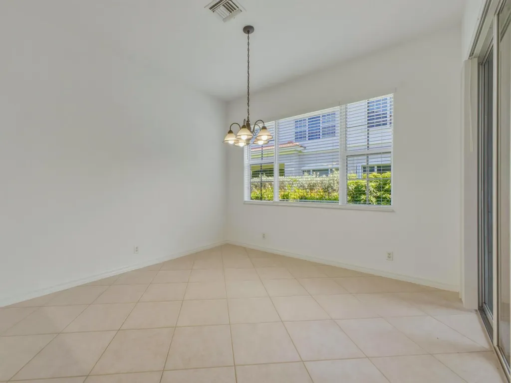 119 Lancaster Road Boynton Beach FL 33426