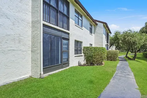3242 Perimeter Drive Greenacres FL 33467
