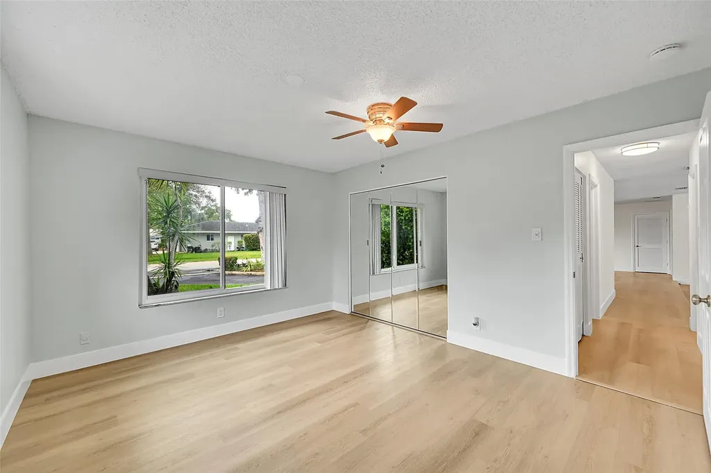 1480 SW 66th Terrace Plantation FL 33317