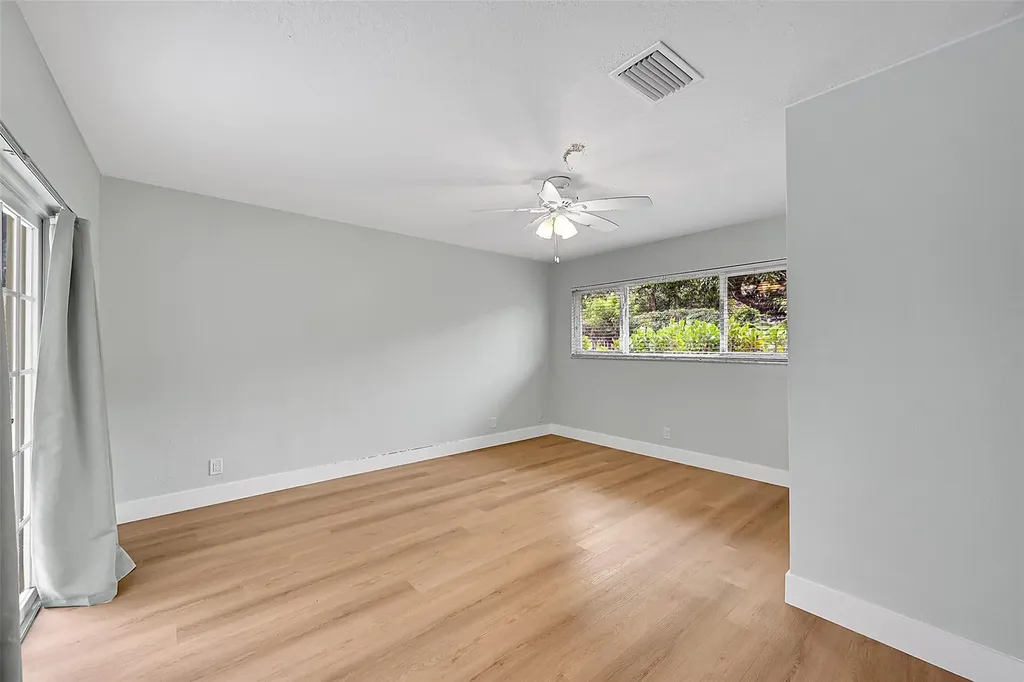 1480 SW 66th Terrace Plantation FL 33317