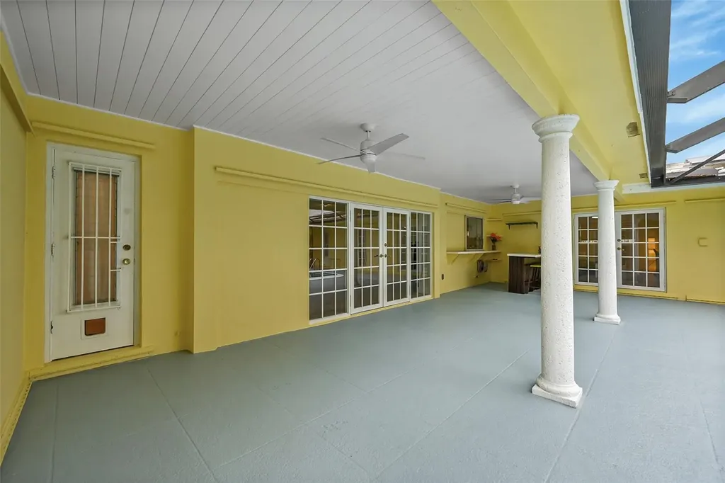 1480 SW 66th Terrace Plantation FL 33317