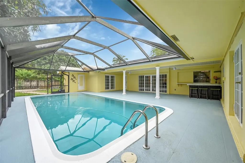 1480 SW 66th Terrace Plantation FL 33317