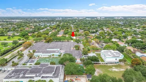 1480 SW 66th Terrace Plantation FL 33317