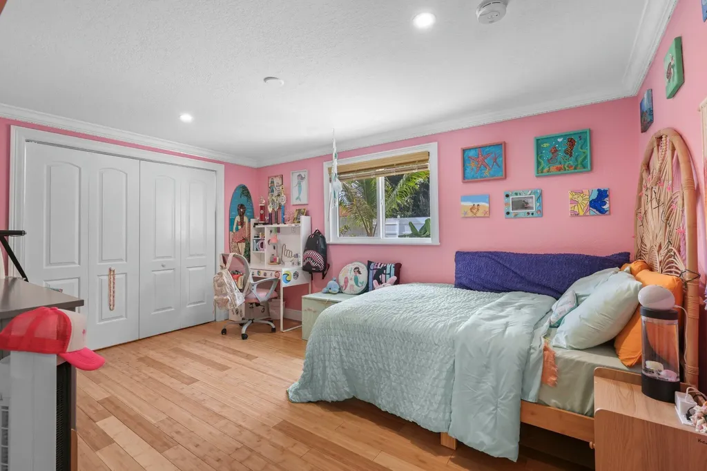 1082 SW 3rd Street Boca Raton FL 33486