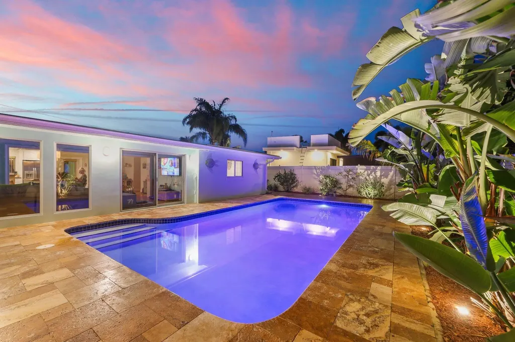 1082 SW 3rd Street Boca Raton FL 33486