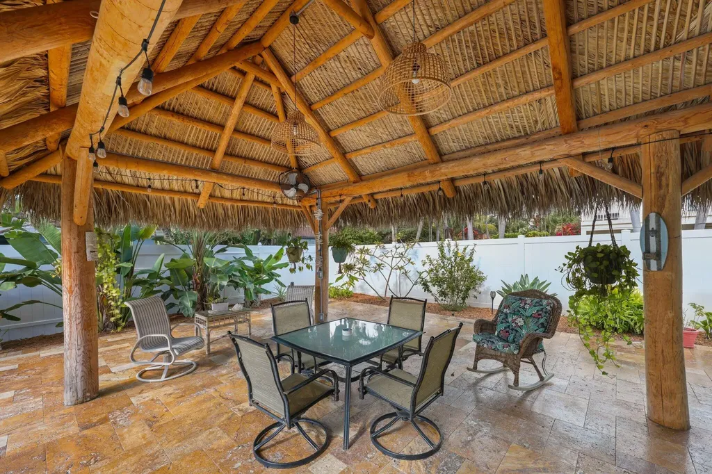 1082 SW 3rd Street Boca Raton FL 33486