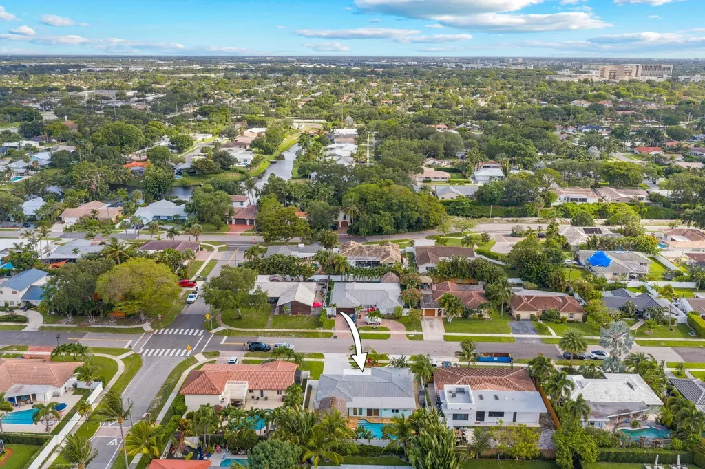1082 SW 3rd Street Boca Raton FL 33486