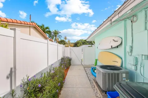 1082 SW 3rd Street Boca Raton FL 33486