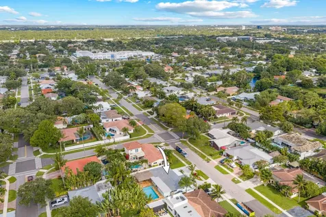 1082 SW 3rd Street Boca Raton FL 33486