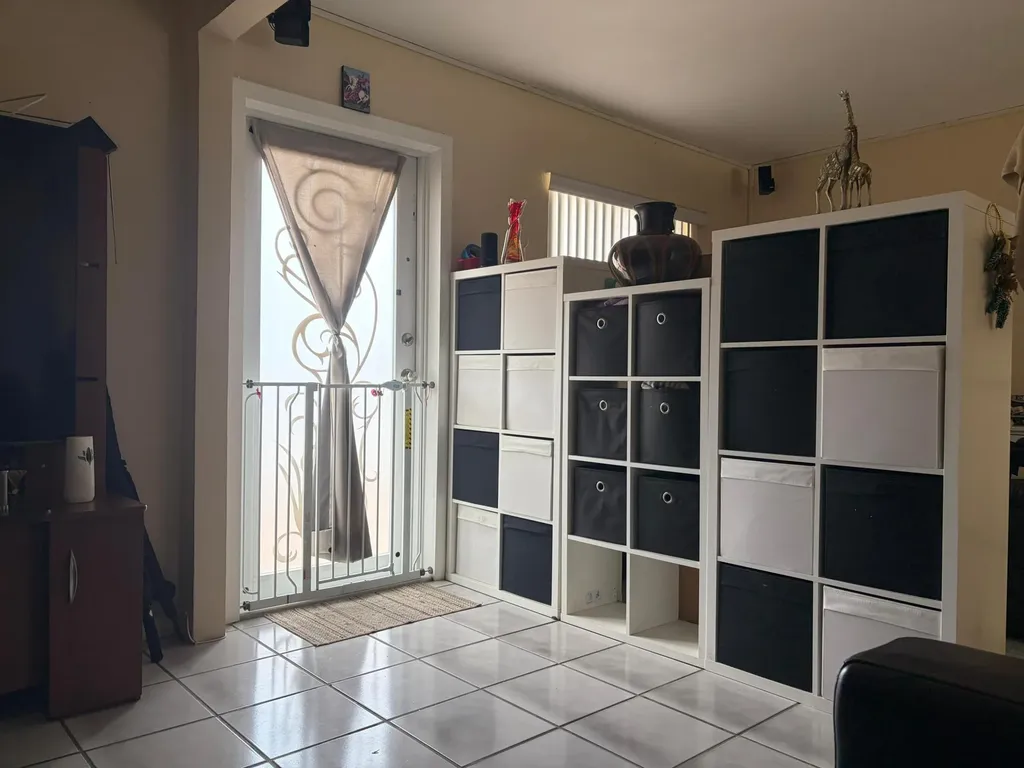 10501 NW 35th Place Miami FL 33147