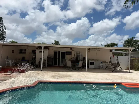 10501 NW 35th Place Miami FL 33147