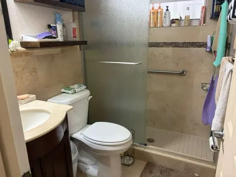 10501 NW 35th Place Miami FL 33147