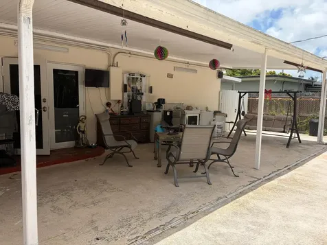 10501 NW 35th Place Miami FL 33147
