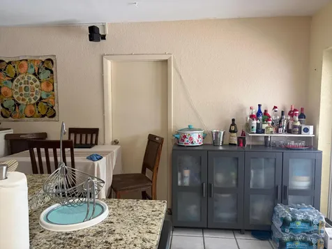 10501 NW 35th Place Miami FL 33147